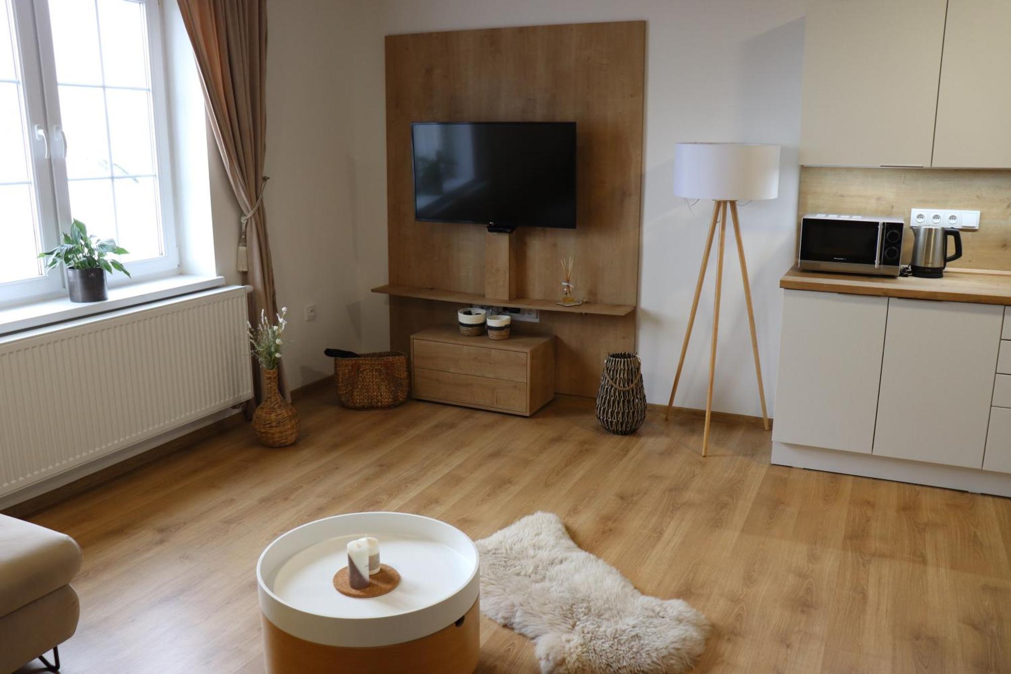 Česká Skalice Apartmany B. Nemcove מראה חיצוני תמונה